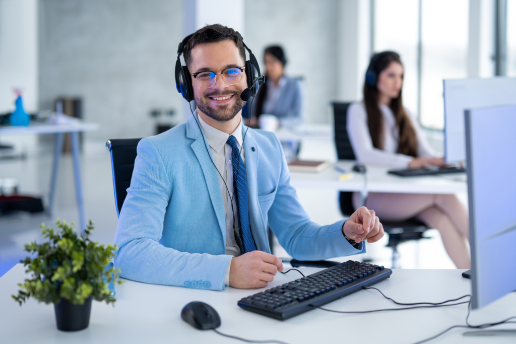 guy-typing-on-computer